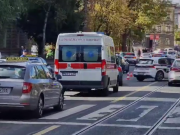 Drama kod Predsjedništva BiH: Pješaka udarilo vozilo, hitno prevezen na KCUS