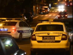 Stanodavku (26) navodno uznemiravao muškarac (60): Uhapšen nakon prijave, policija istražuje slučaj