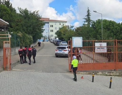 HOROR U ŠKOLI U ISTANBULU: Jedan učenik ubijen, sedmero ranjeno u napadu nožem