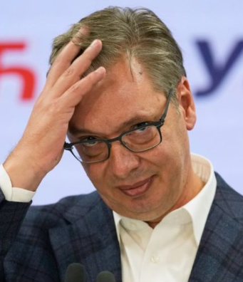 Zbog podrške Vučiću traže da poznati fudbaler napusti Srbiju: „Preko Drine s njim!“