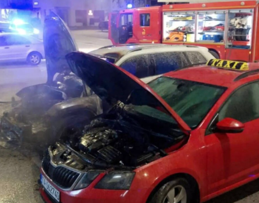 Noćna drama na Palama: Vatra progutala dva automobila