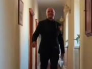 Supruga se odselila, a pjevač priznao: “Djetetu sam i otac i majka”
