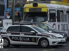 Udes u Sarajevu: Vozač diplomatskog vozila bio pod dejstvom alkohola, tri osobe povrijeđene