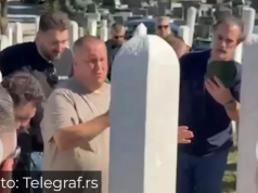 Nakon što se niko od poznatih nije pojavio na Bešlićevom grobu, Dino jedva izgovorio riječi koje slamaju srce: „Rekli smo…“