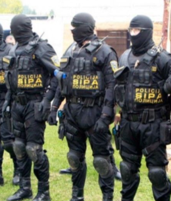 Velika akcija policije: Četiri osobe uhapšene zbog krijumčarenja ljudi